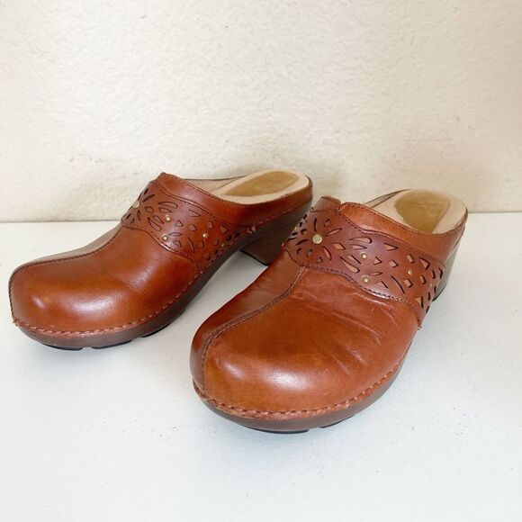 Dansko Tan Leather Cut-Out Mules - Picture 8 of 12